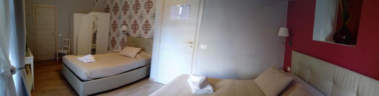 B&B Gmatt Rooms โรม ภายนอก รูปภาพ